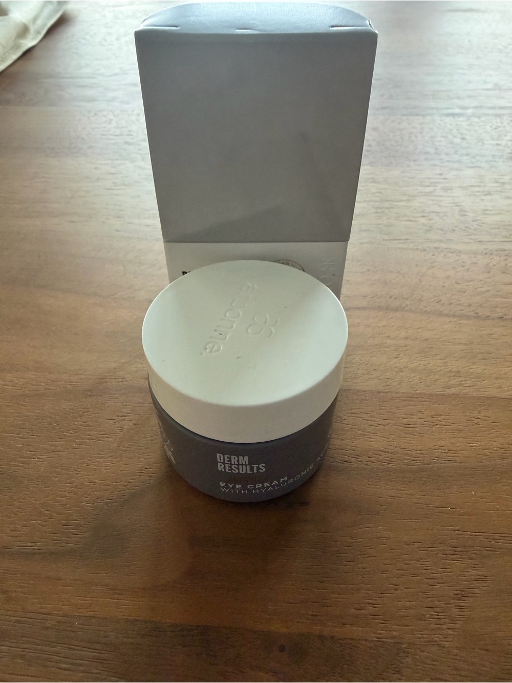 Arbonne DermResults Eye Cream - Hydrating Eye Treatment. .5oz 15ml.